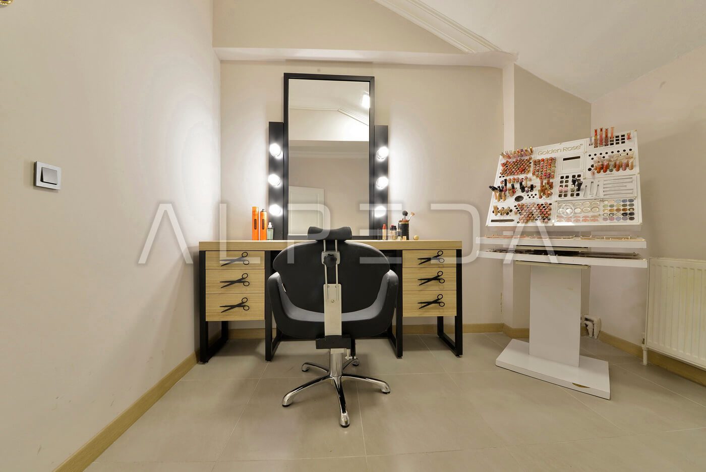 Scaun coafor/ styling Alpeda Makeup Uniq MKL - imagine 4