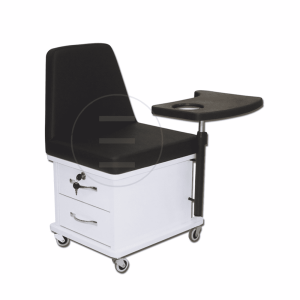 Ucenic manichiura ALPEDA PRO NAIL SERVICE